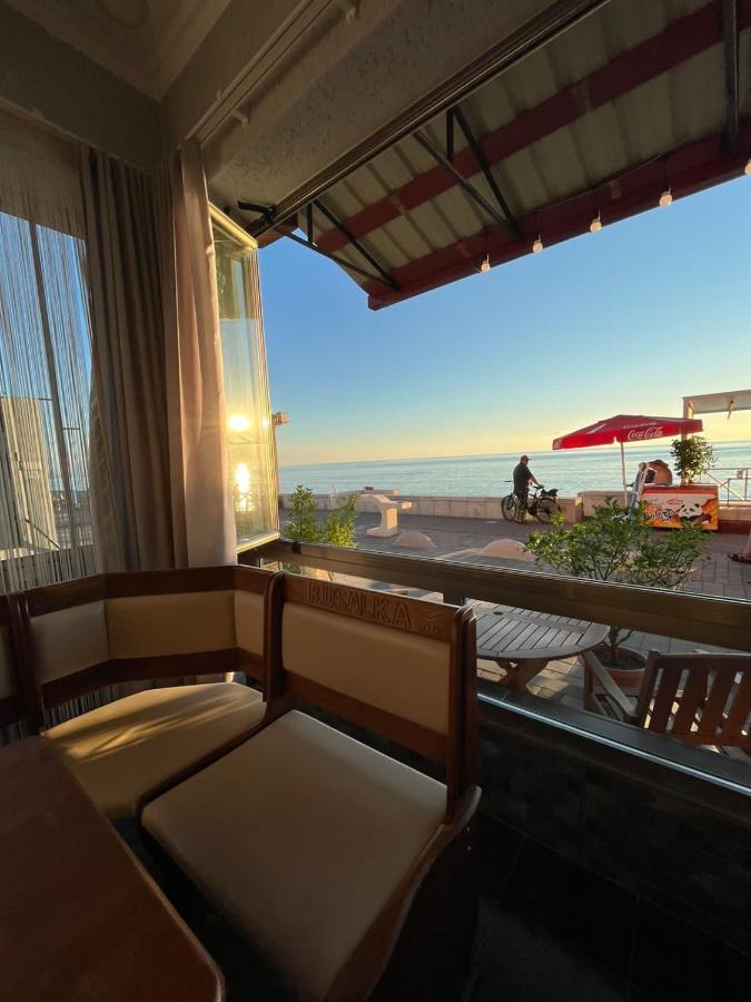 Guest House Rusalka Kobuleti Esterno foto