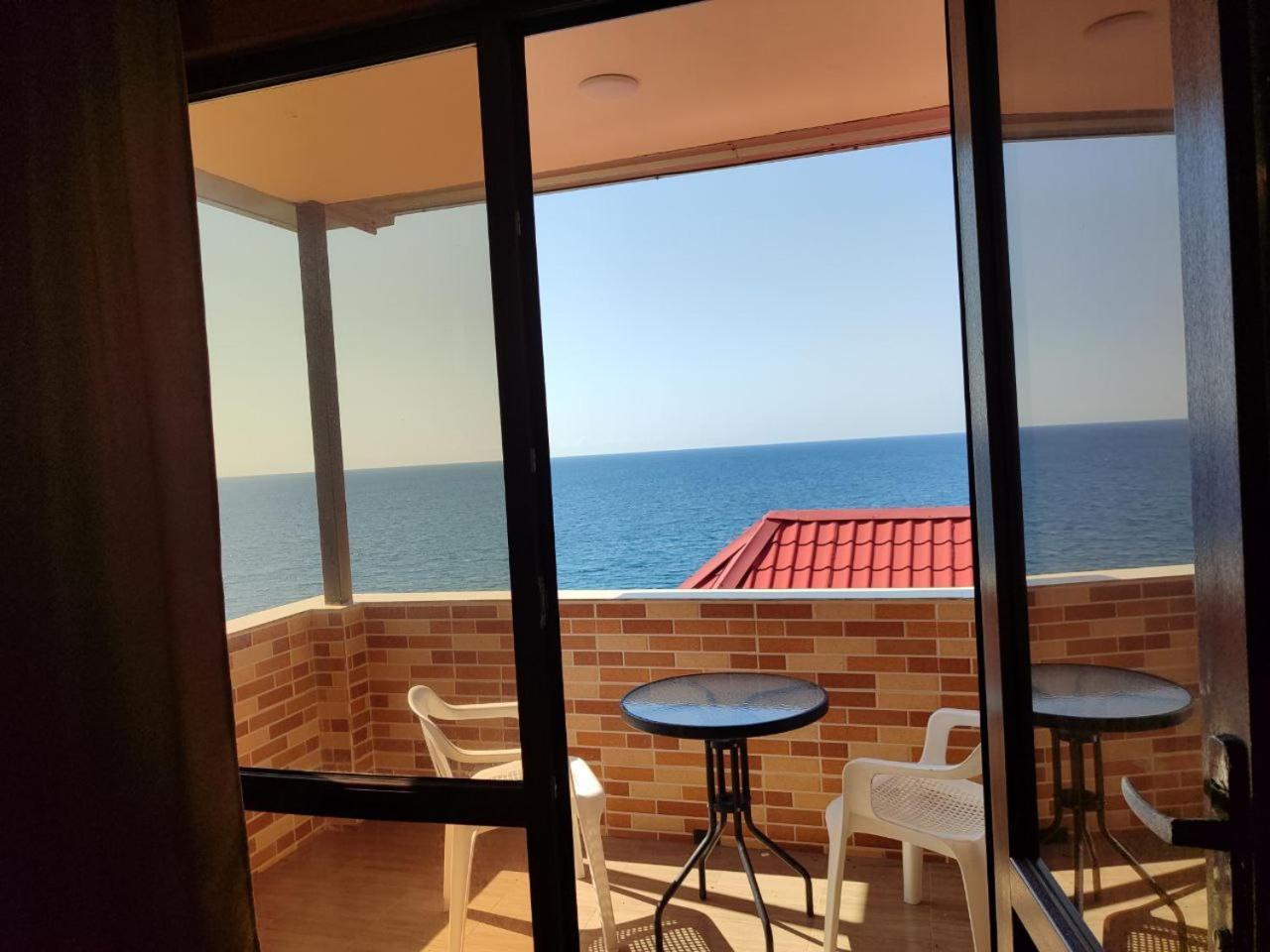 Guest House Rusalka Kobuleti Esterno foto