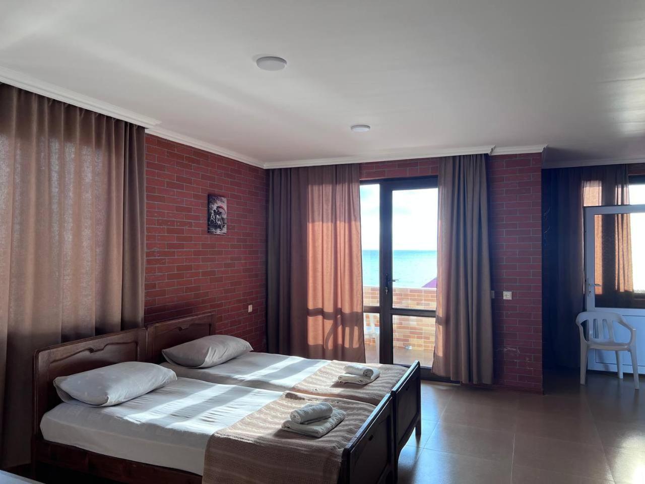 Guest House Rusalka Kobuleti Esterno foto