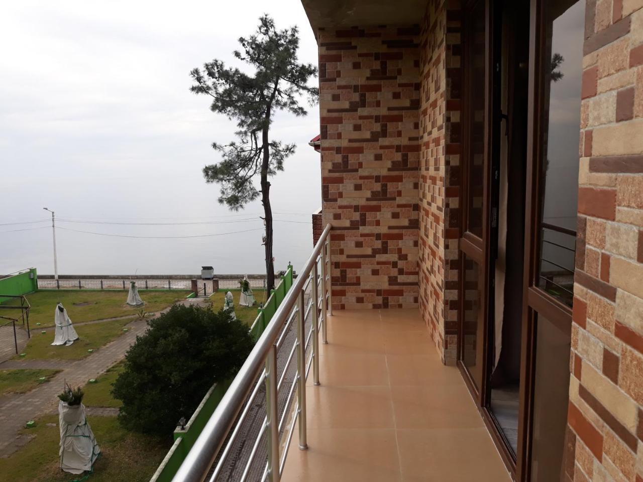 Guest House Rusalka Kobuleti Esterno foto